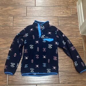 Patagonia brand pullover size medium